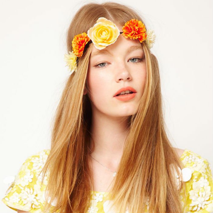 5 ways to wear the headband when you have long hair - NewFashion
